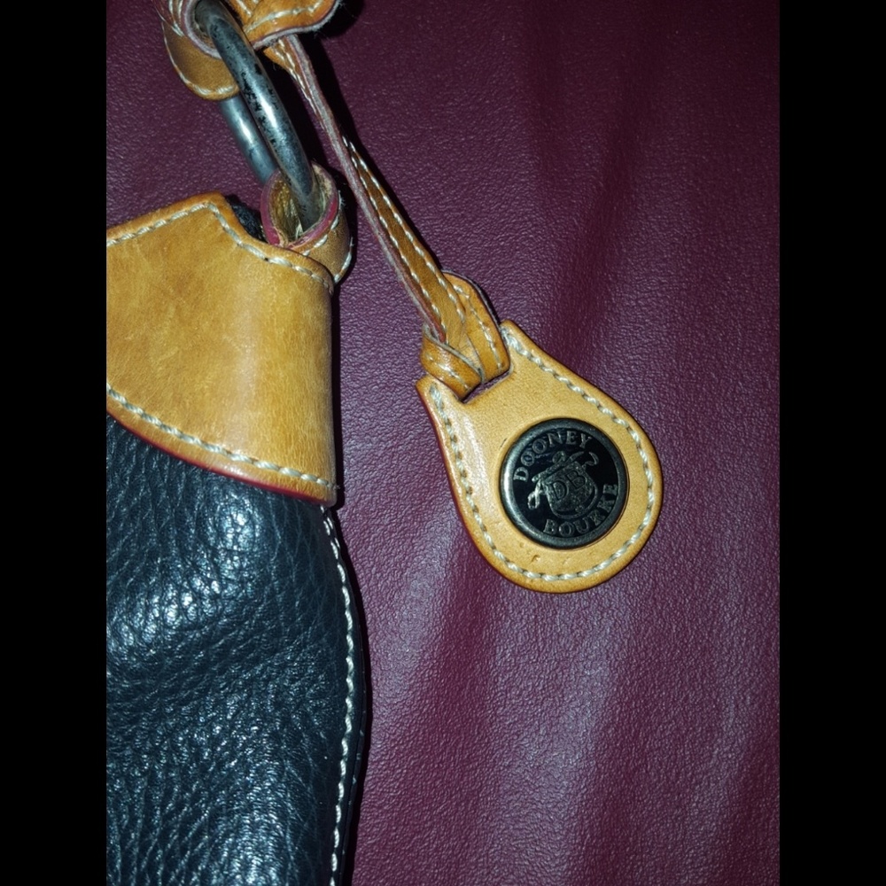 Very Loved Dooney Black Pebble Hobo Bag - Picture 2 of 6